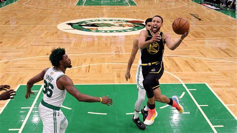 2024 Nba Finale Spiel 3 Steph Curry Verletzte Sich Bei Der 116 100 2024 Nba Finale Spiel 3 Steph Curry Verletzte Sich Bei Der 116 100