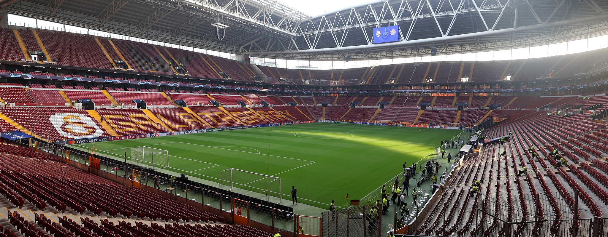 Aufstellungen: Teilnehmer: Az Alkmaar Gegen Galatasaray
