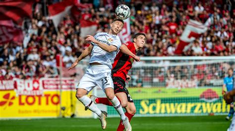 Aufstellungen: Teilnehmer: Sc Freiburg Gegen Bayer Leverkusen