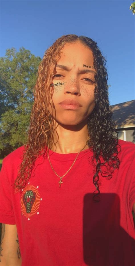 7 Tips for Breezy Success on OnlyFans