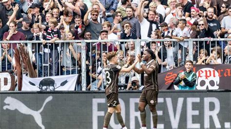 Fc St Pauli Verhindert Mit 5 1 Tabellenf Hrung Von Holstein Kiel Shz Fc St Pauli Verhindert Mit 5 1 Tabellenf Hrung Von Holstein Kiel Shz
