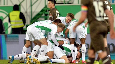 Fc St Pauli Verliert Bei Greuther F Rth Ndr De Sport Fu Ball Fc St Pauli Verliert Bei Greuther F Rth Ndr De Sport Fu Ball