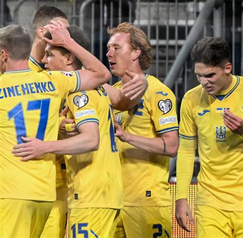 Fu Ball Em 2024 Ukrainische Nationalmannschaft Erh Lt Sonderschutz Welt Fu Ball Em 2024 Ukrainische Nationalmannschaft Erh Lt Sonderschutz Welt