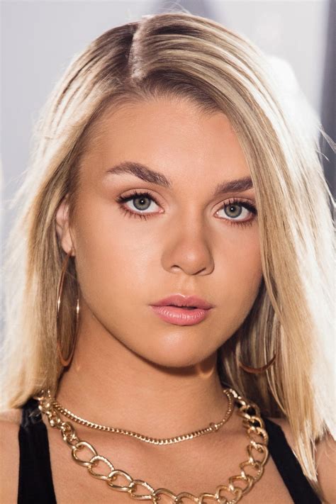 Gabbie Carter OnlyFans: Exclusive Content & Insights Revealed