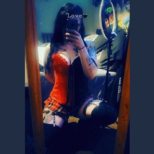 7 Ways to Create a Gothic OnlyFans Profile That Stands Out 7 Ways to Create a Gothic OnlyFans Profile That Stands Out
