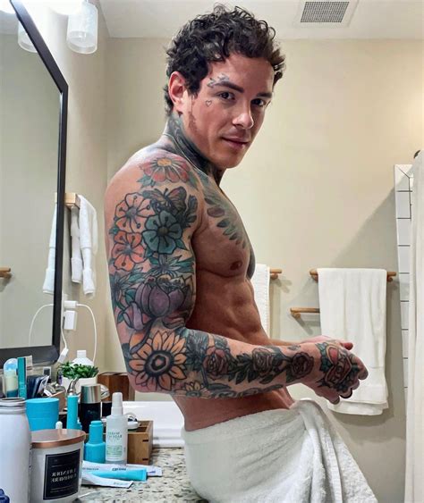 Johnathon Caine Wiki Bio Age Dob Height Weight Fame Income Net Johnathon Caine Wiki Bio Age Dob Height Weight Fame Income Net