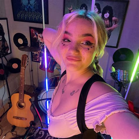 Lily Lommi Snipfeed Lily Lommi Snipfeed