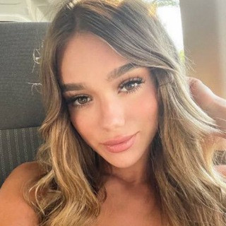 Why Love OnlyFans? Unlocking Exclusive Content & Community