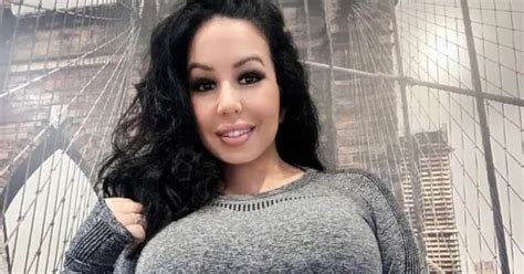 7 Tips for Marcela’s OnlyFans Success