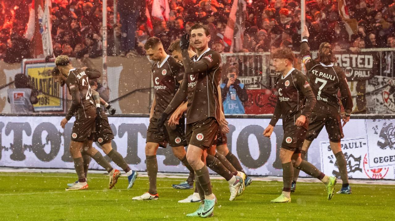 Teilnehmer: Fc St. Pauli Gegen Werder Bremen