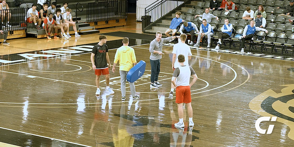 Mit Vorentscheidung: Trainer Schickt Startelf Um – Defensive Verdichtung Steht Im Schwerpunkt