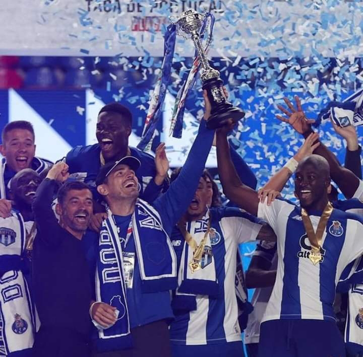 Nacional Funchal Narrowly Defeats Benfica Behind Defensive Discipline