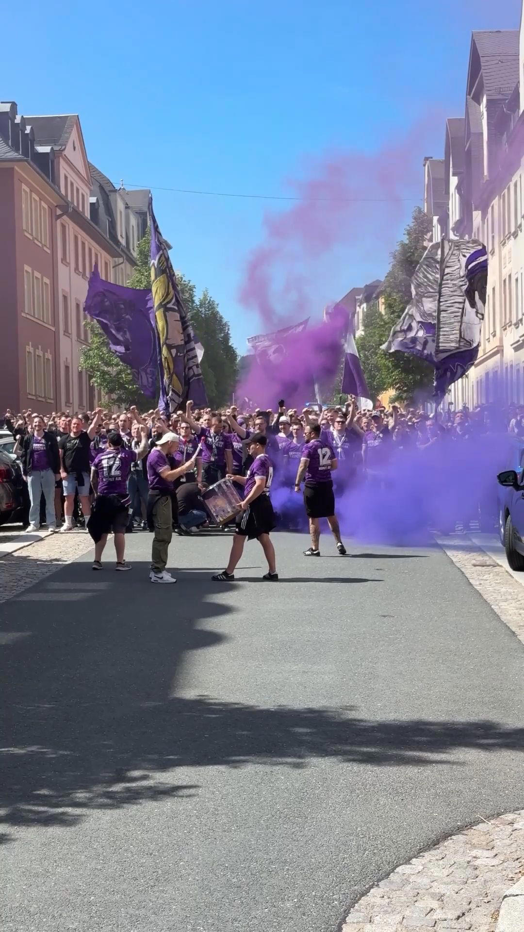 Taktikwechsel Predominate – Aue Zieht Mit Überzeugender Effekt Durch Aue-Herbst