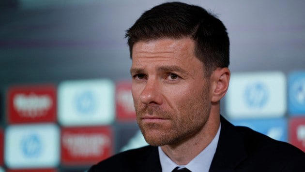 Transfertuetsch: Christian Rasche Prüft Even-Szenario Nach Ausfall Im Kader Von Bayer Leverkusen